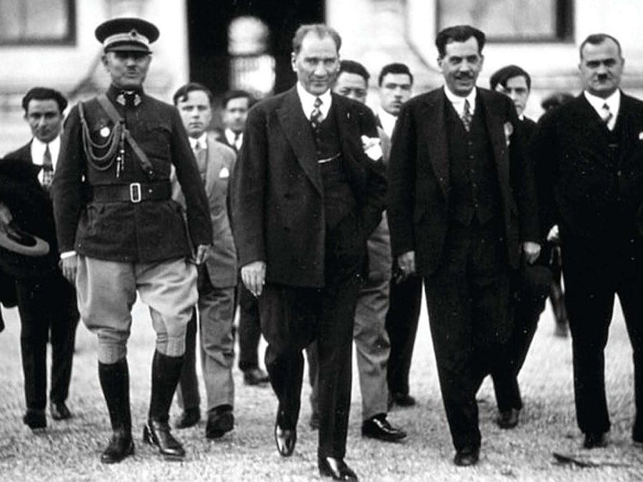 Erken Cumhuriyet Mimarisi ve 29 Ekim Ruhunun Binalara Yansıması