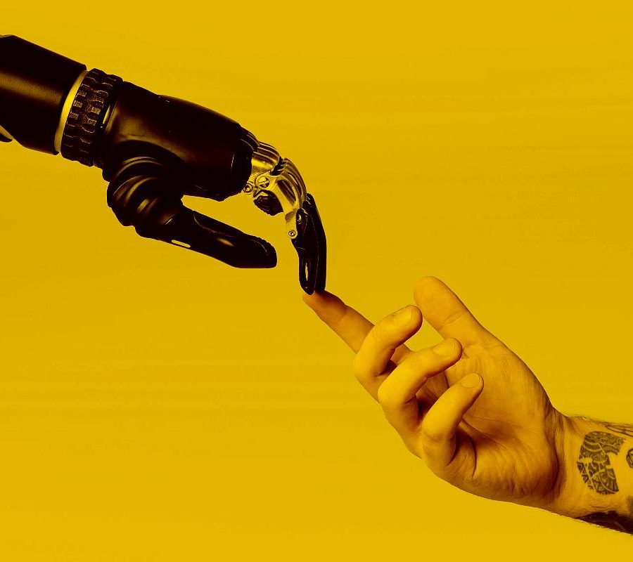 Yapay Zekanın Kurucularından Geoffrey Hinton ile Yapay Zeka Tarihi ve Geleceği